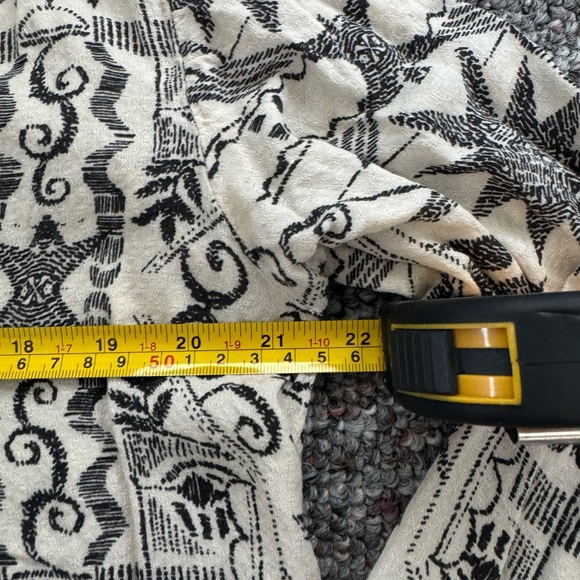 Free People Mia Tunic Cream and Black Aztec Bohemian Top Small Womens - Picture 5 of 9